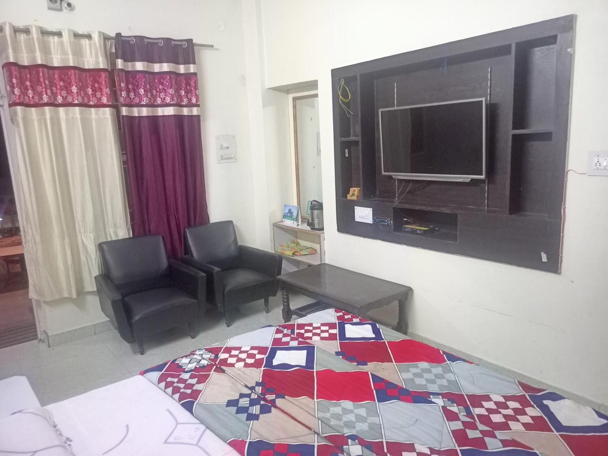 City Crown Guest House Sundarnagar Szoba fotó